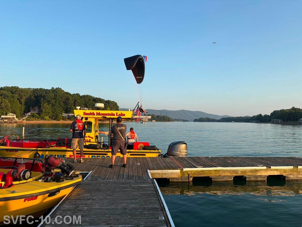 Mitchel's Marina fire work show at Mariners Landing